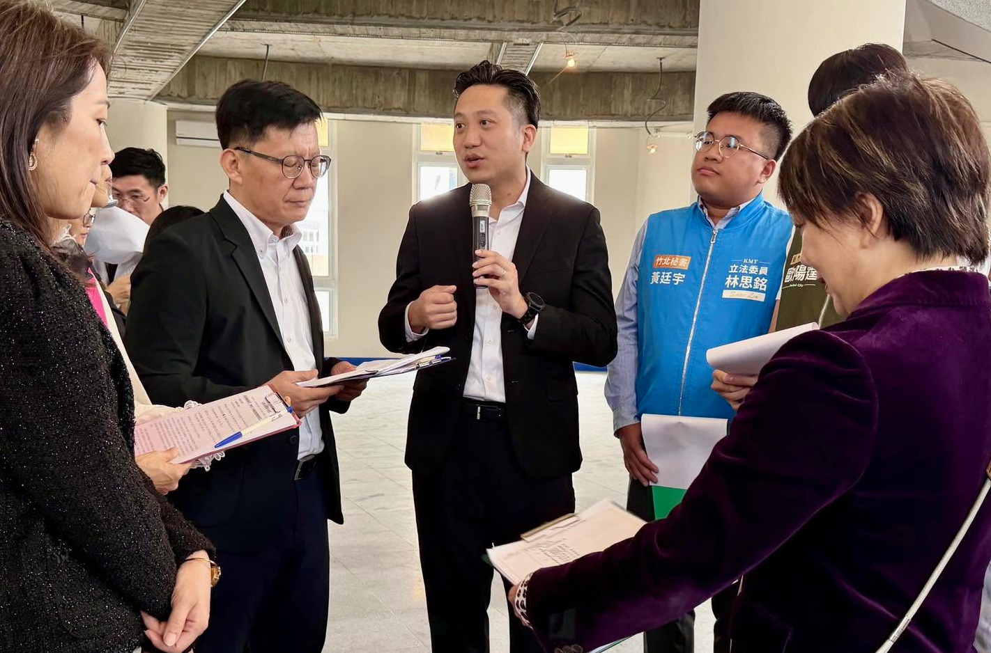 【投書】行政中立—既已要參選公職,曾聖凱應辭去公立大學行政主管職以避法律爭議 224 【投書】行政中立—既已要參選公職,曾聖凱應辭去公立大學行政主管職以避法律爭議 223