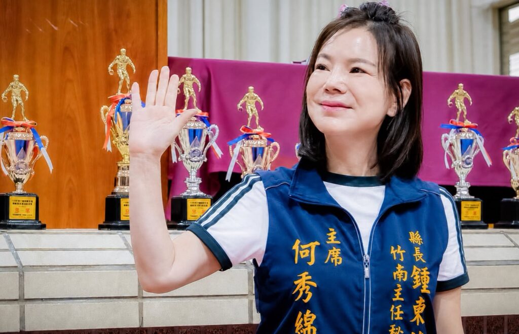 何秀綿表示將推動校園運動教練聘僱津貼做為參選鎮長的主要政見之一。（圖／何秀綿粉專）