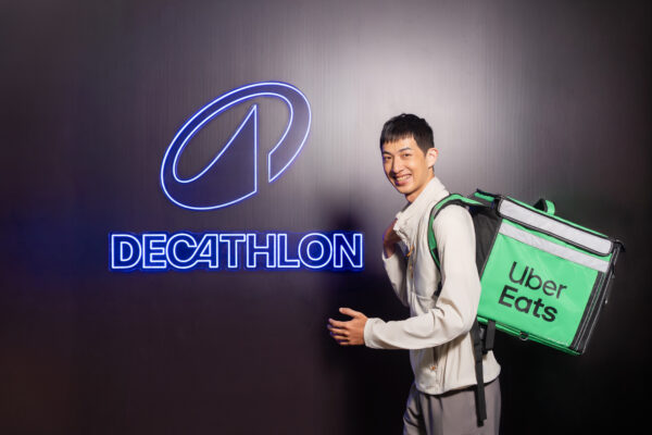 DECATHLON攜手Uber Eats 打造「騎車族應援站」。(圖/迪卡儂提供)