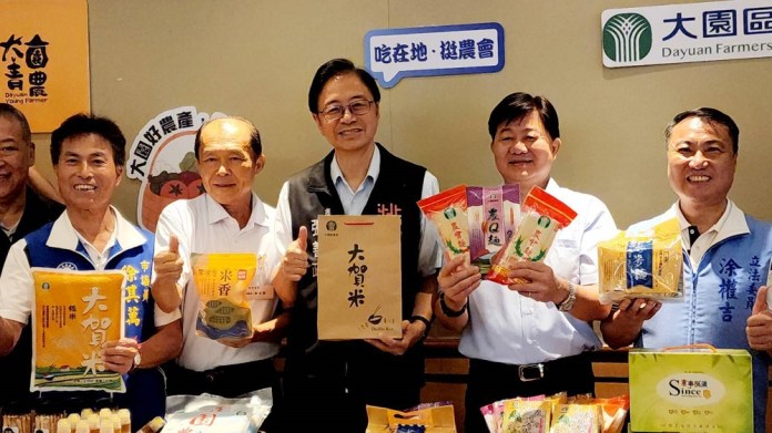 桃園清潔隊員陳情籲反外包增員額 環管處稱3年增補276人 1114062 0