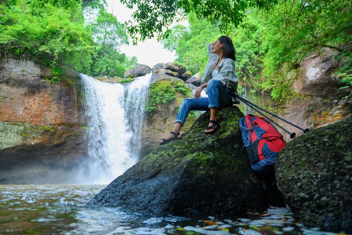 走進山林,置身沁涼美景,讓身心瞬間擺脫暑氣。 圖:shutterstock/來源