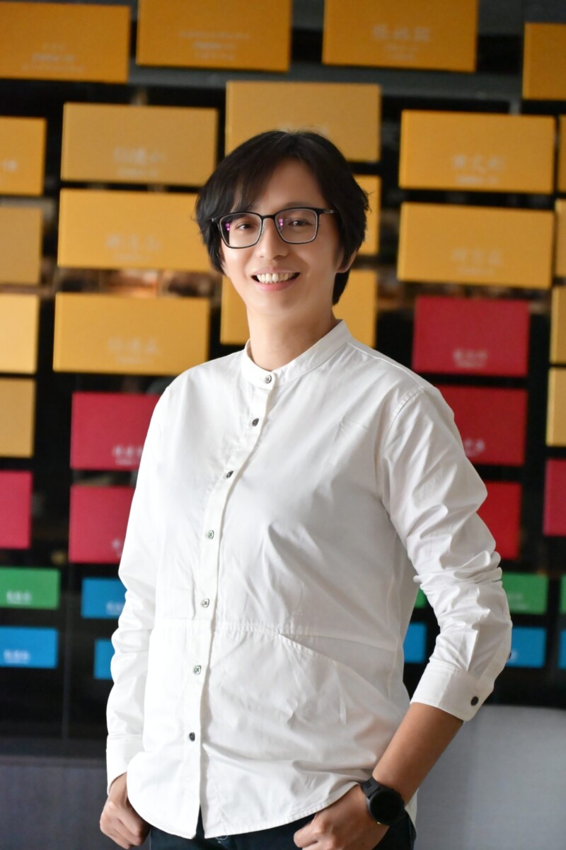 從行為公司財務、家庭金融與資產配置角度，解析投資熱潮背後的風險，以及家庭如何建立足以因應市場衝擊的長期財務韌性。(圖/國立中山大學管理學院EMBA執行長、財務管理學系副教授蔡佳芬提供)