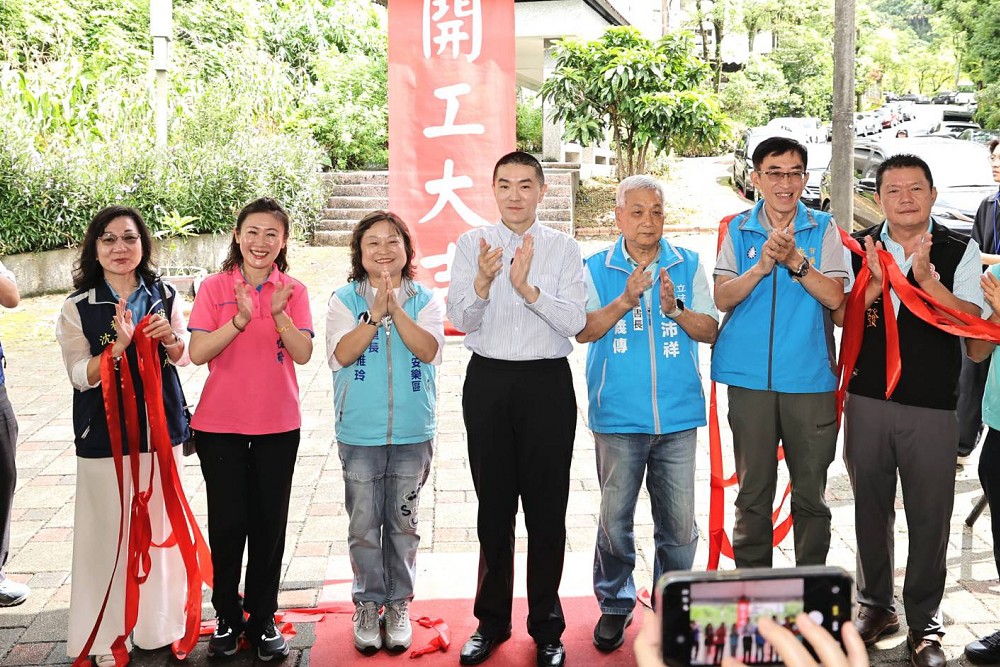 安和一街巷弄停車場開工　謝國樑：持續整合活化公有土地紓解需求 215