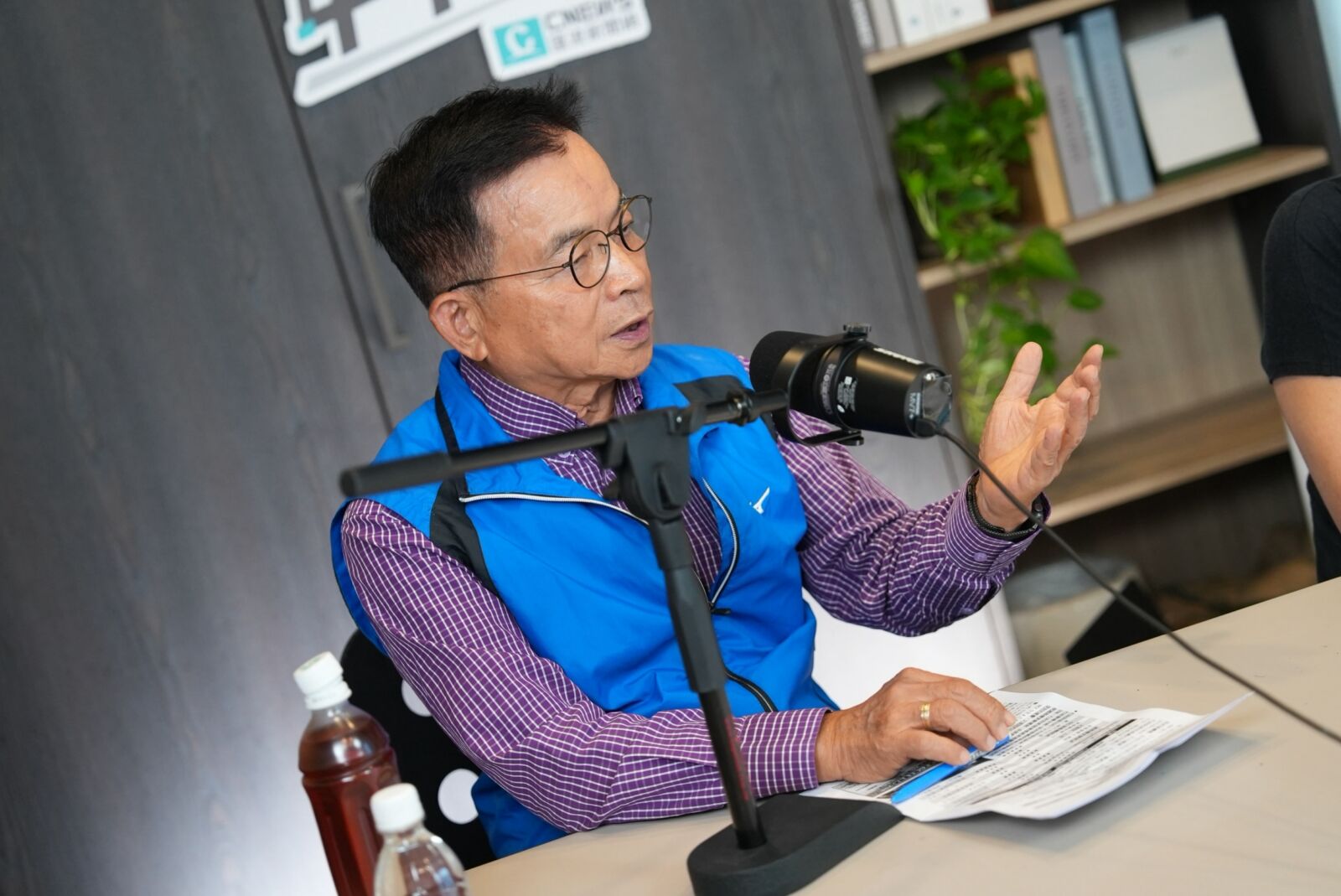 中午來開匯/示警藍白合不一定能贏2028 賴士葆:賴清德出招普發一萬對抗公投 214 中午來開匯/示警藍白合不一定能贏2028 賴士葆:賴清德出招普發一萬對抗公投 213