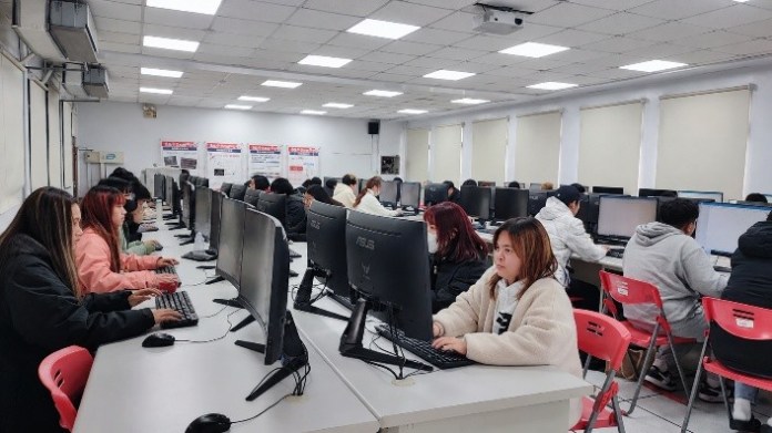 新明市場改建攤商不到半數買單 黃世杰強調好市長要溝通找共識 75757 6