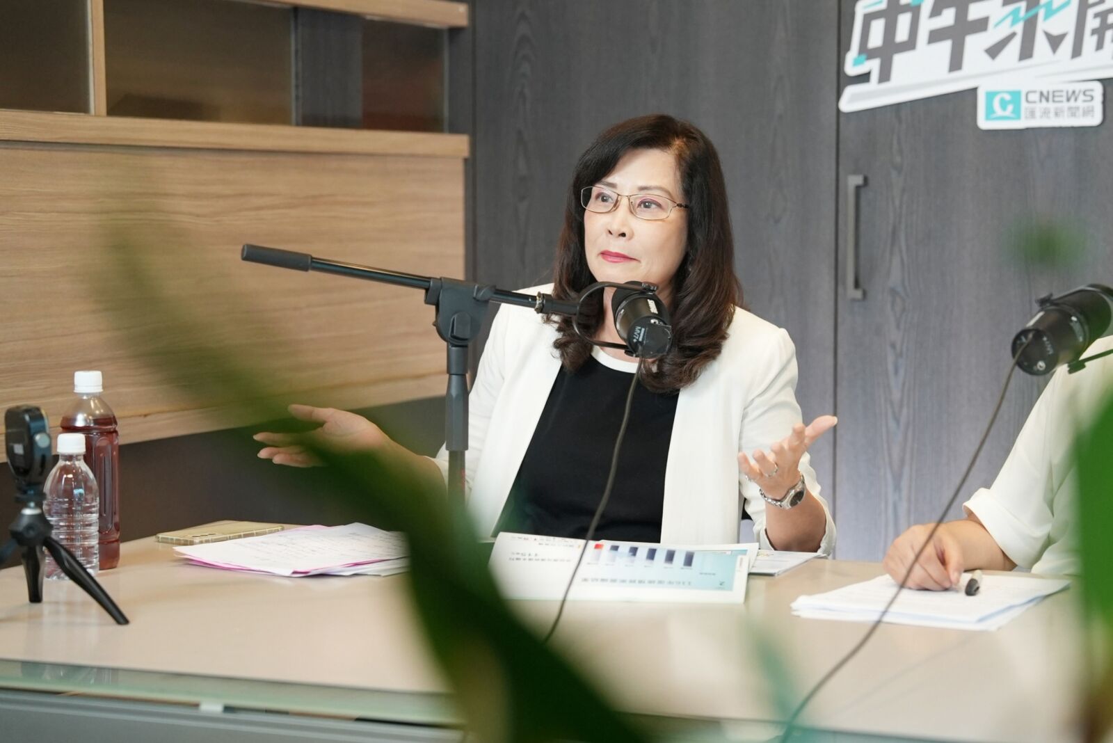 中午來開匯/秦慧珠大揭露黃國昌跟鄭麗文密談「默契」 竹北市長凸槌淪羅生門 182 中午來開匯/秦慧珠大揭露黃國昌跟鄭麗文密談「默契」 竹北市長凸槌淪羅生門 181