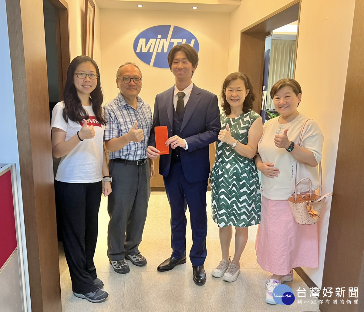 敏實科大期許廖勳同學搭起和日本常磐大學交流的橋梁。<br /><br />