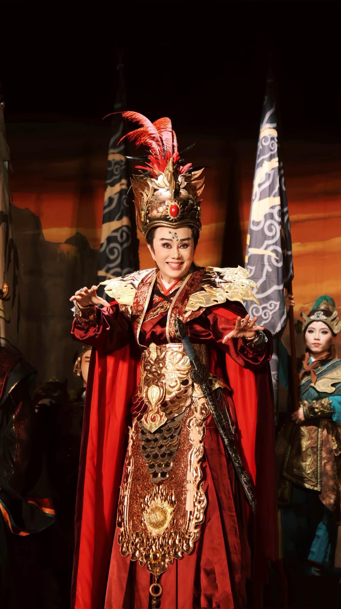 孫翠鳳丈夫陳勝福曾外遇,且對象還是自己親姊姊。(圖/翻攝孫翠鳳臉書)