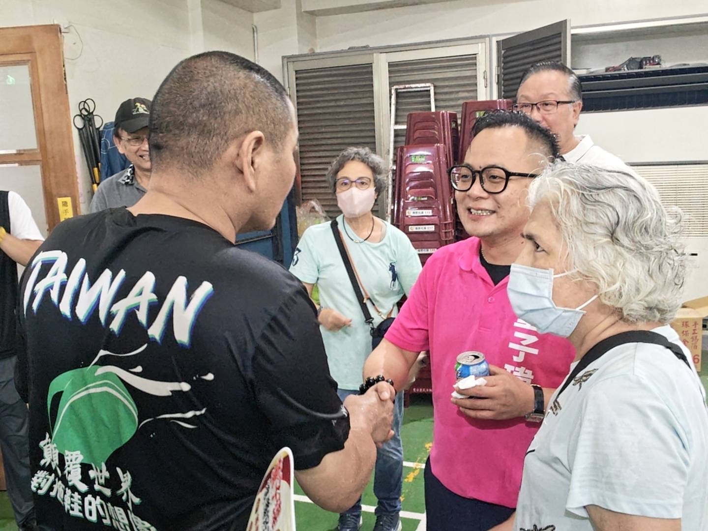 再披桃紅戰袍「不忘初衷」　童子瑋盤點政見：熱情溫度絕不變 209
