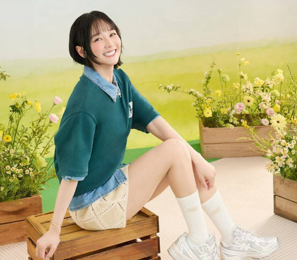 籃籃入圍百大美女。(圖/翻攝IG)