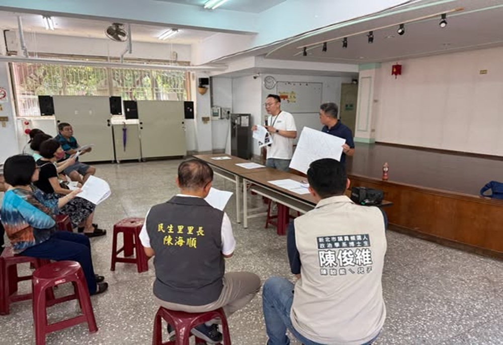 里長一通電話放在心上 陳俊維協調水利局處理民生街污水接管 305 248260821a01