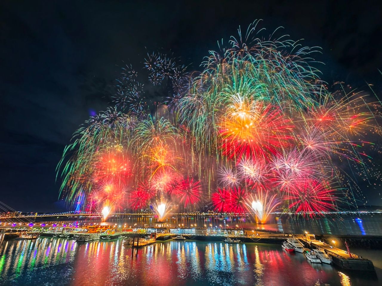 8月23日淡水河畔約起來! 經典民歌接力迎接煙火秀