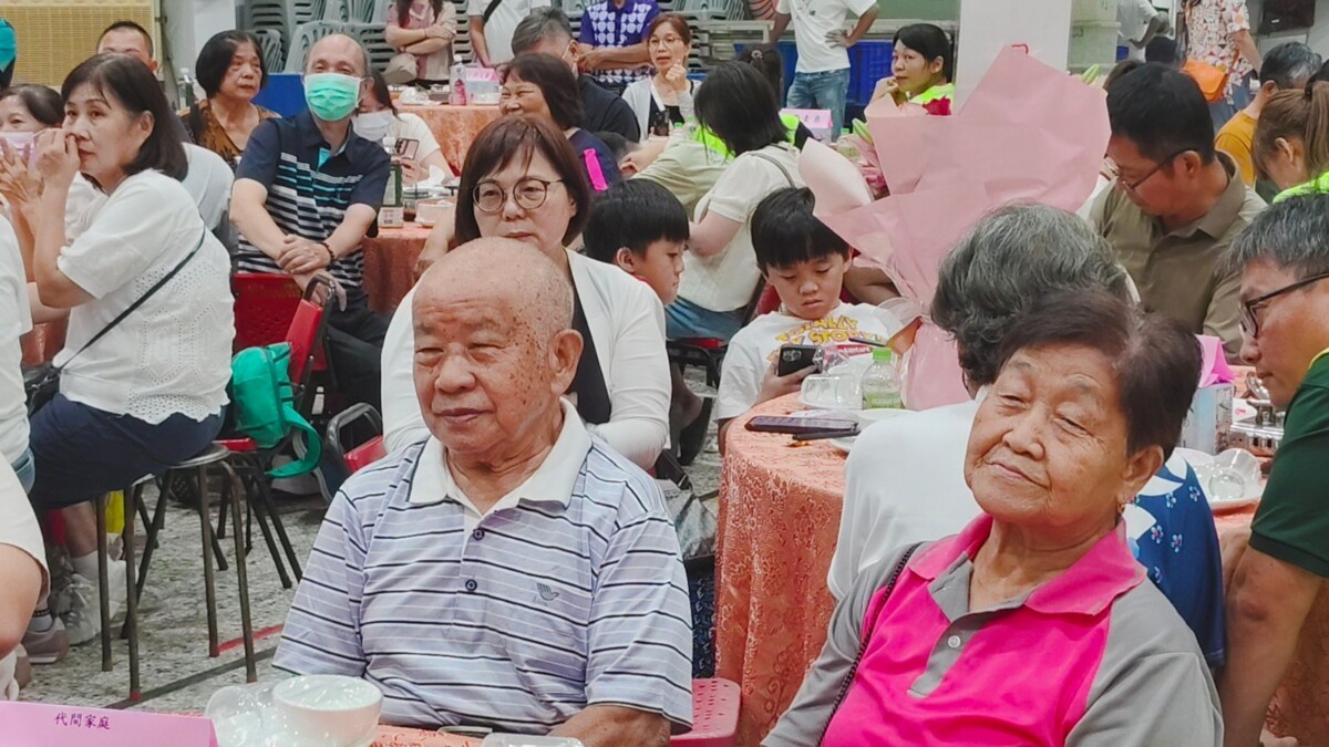 SQ08233 7田尾首辦祖父母節