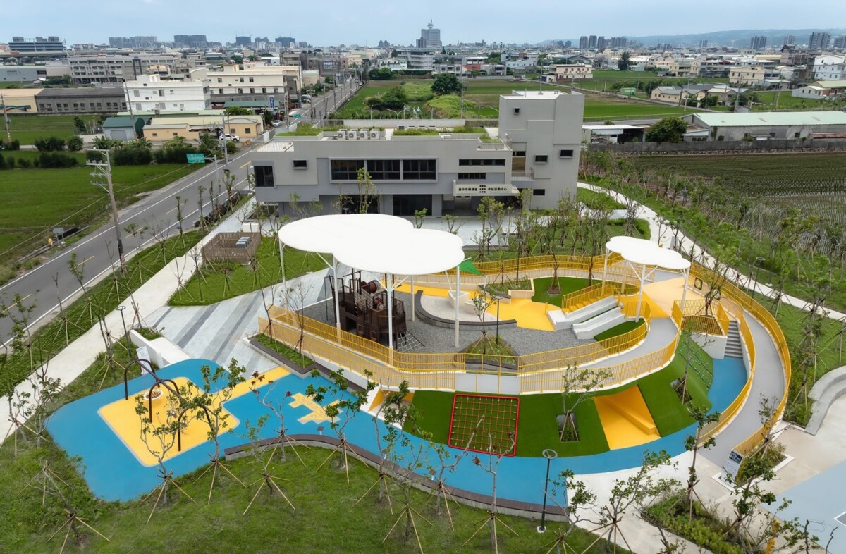 ▲斥資1.36億打造梧棲新地標，三里市民活動中心暨鴨母寮公園啟用。(圖/記者顏淑娟翻攝)