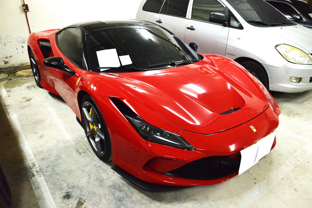 愛情詐騙集團查扣豪車名錶 拍賣1500餘萬 224 愛情詐騙集團查扣豪車名錶 拍賣1500餘萬 223