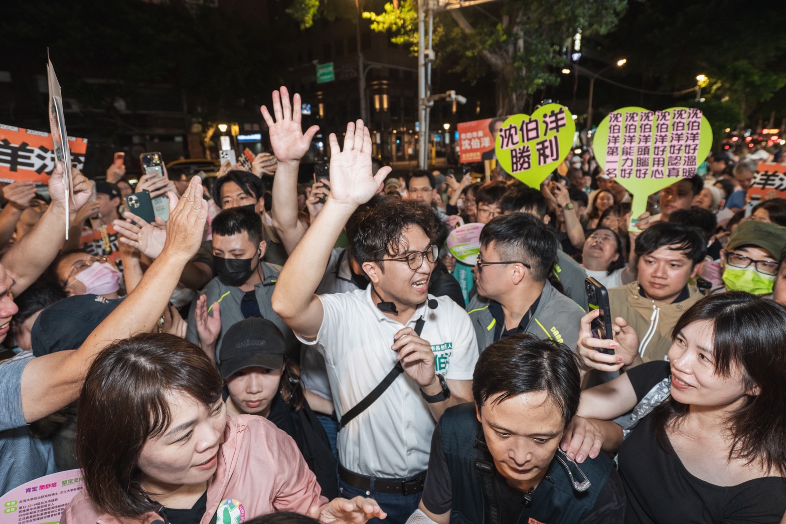 支持者「洋流」文宣加印至4萬份　沈伯洋再邀蔣萬安辯論市政 215