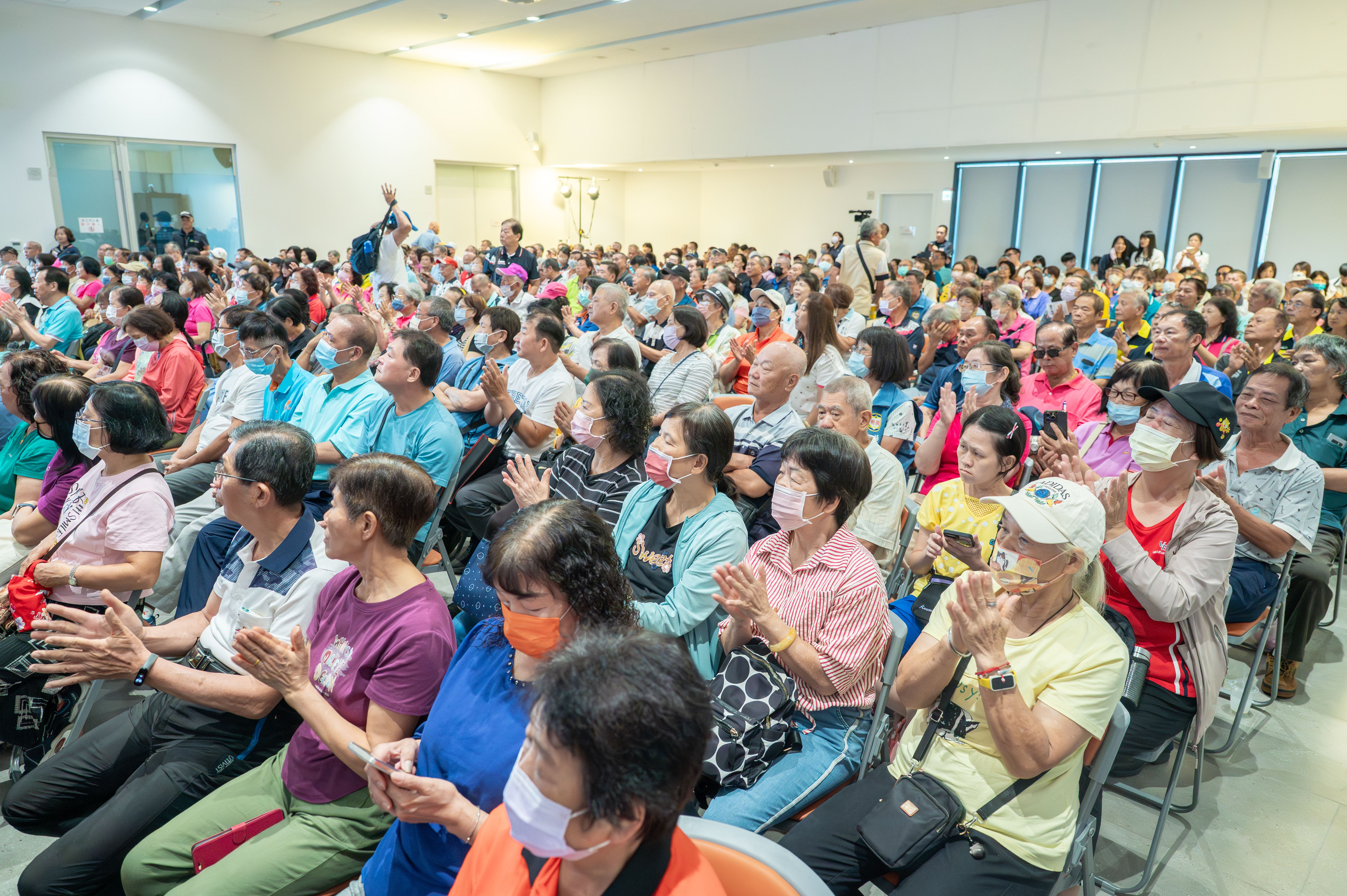 每餐加碼6元!桃園免費營養午餐升級 生生喝鮮乳擴及國中 9fcc20f6 bc4e 4705 8ebb a516e1f28eba