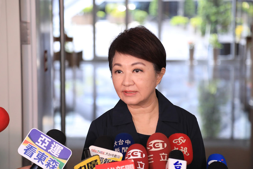 台中1.5萬盒中秋禮盒遭喊卡 盧秀燕霸氣喊:我們來解決 232 台中1.5萬盒中秋禮盒遭喊卡 盧秀燕霸氣喊:我們來解決 231