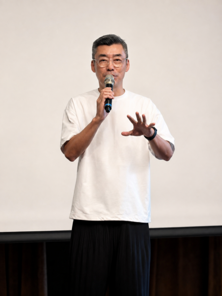 「酒武士」歐子豪擔任日本酒特別講座講師，分享福岡縣產酒的風味特色及餐飲應用，並以福岡料理與台灣風味菜色示範跨文化搭配。（圖／主辦單位提供）