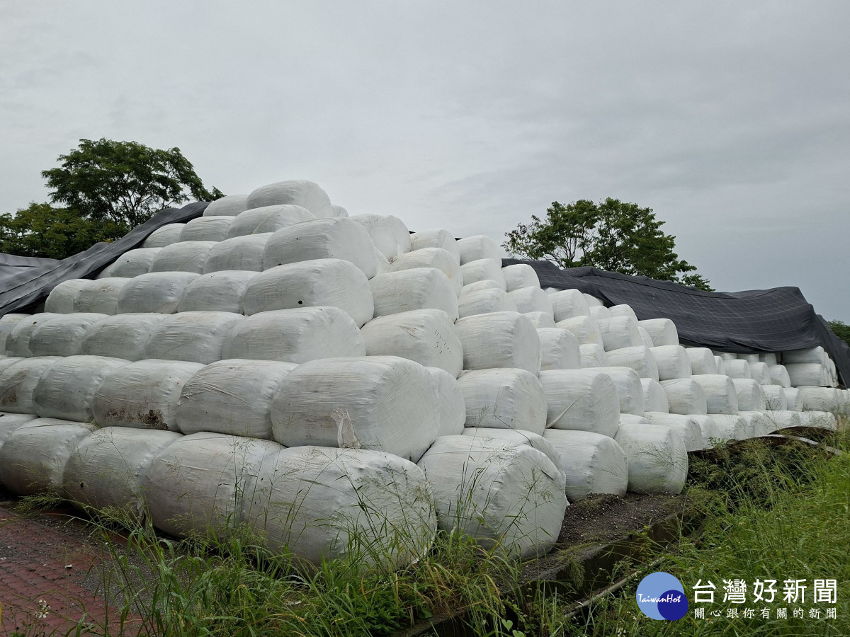 以太空包打包的超過7000噸垃圾