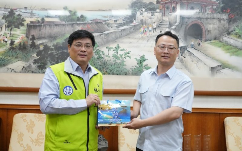 海巡署澎湖第七岸巡隊隊長張維權榮調 林皆興肯定海巡守護澎湖海域安全