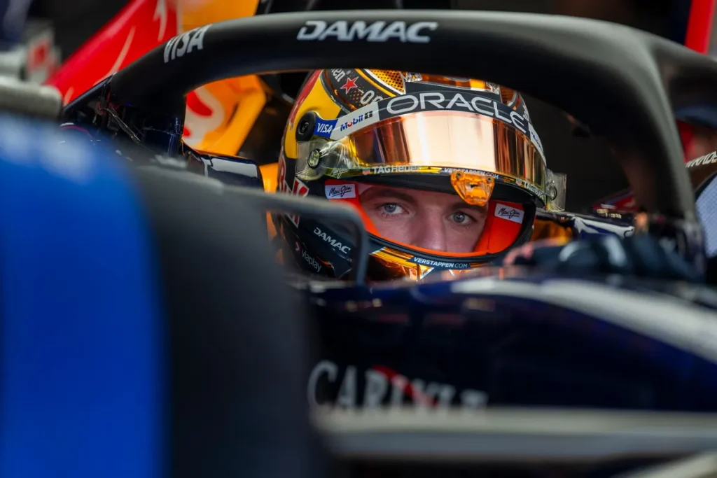 《Max vs 100》將於2026年9月16日透過Disney+全球直播,見證Max Verstappen能否突破百人車陣、完成挑戰。(Red Bull提供)