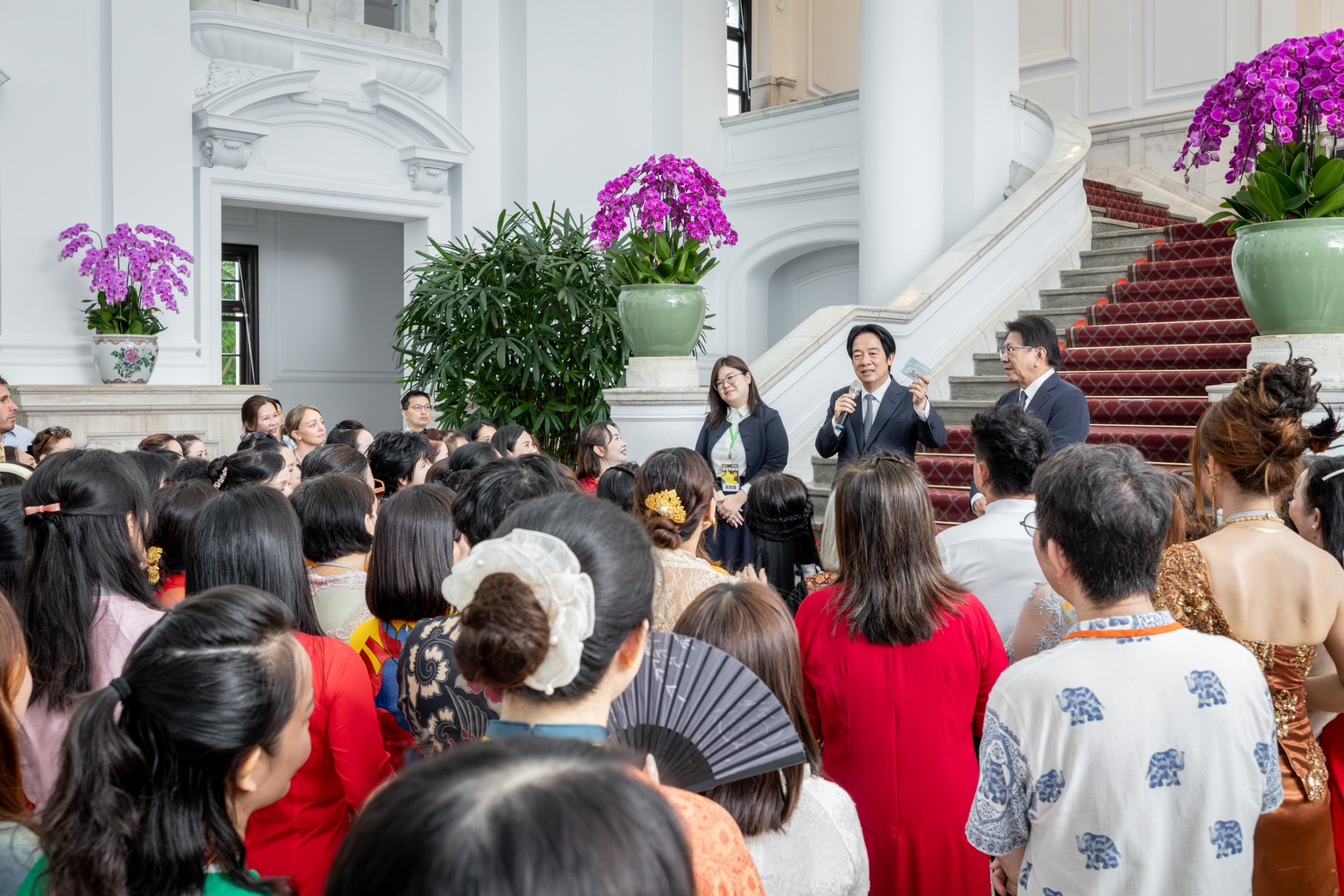 邀新住民走訪總統府、國會 賴清德:加倍照顧是重要理念 204 邀新住民走訪總統府、國會 賴清德:加倍照顧是重要理念 203