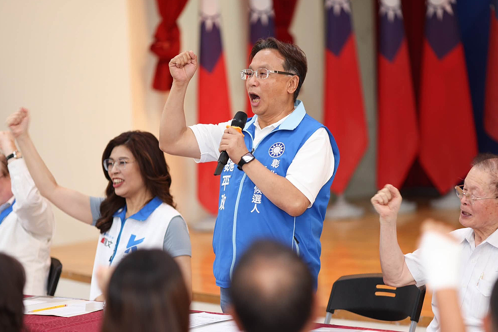 彰化美港公路屢傳事故 魏平政提交通安全配套 194 彰化美港公路屢傳事故 魏平政提交通安全配套 193