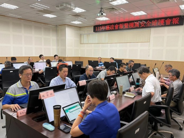 桃園公車司機甘苦談/支持駕駛也捍衛乘客權益 交通局長:盡全力彌補制度缺失 1bc26ef5 735c 440d 9784 21096da61d1c