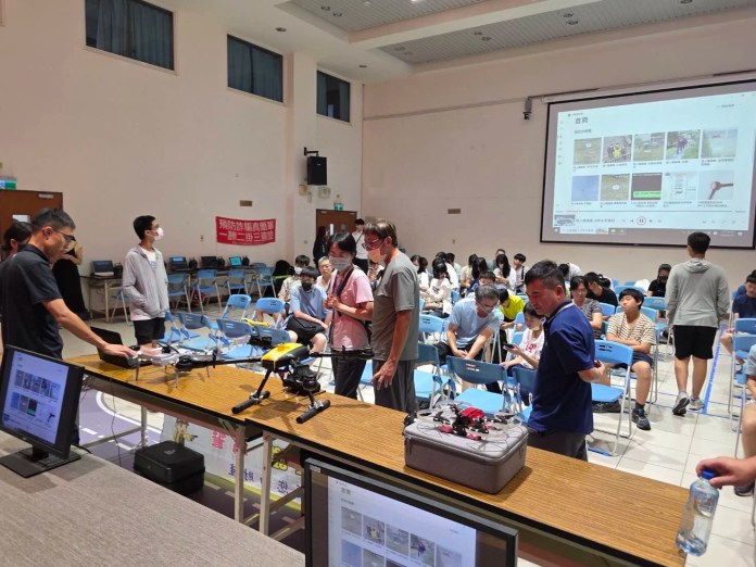 桃園公車司機甘苦談/支持駕駛也捍衛乘客權益 交通局長:盡全力彌補制度缺失 S 91136212 0
