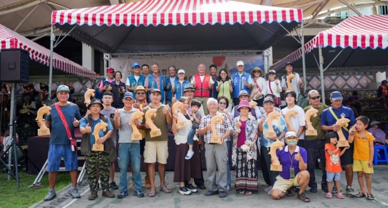 豐濱原住民族木雕競賽揭曉 花東創作者以漂流木刻畫山海文化