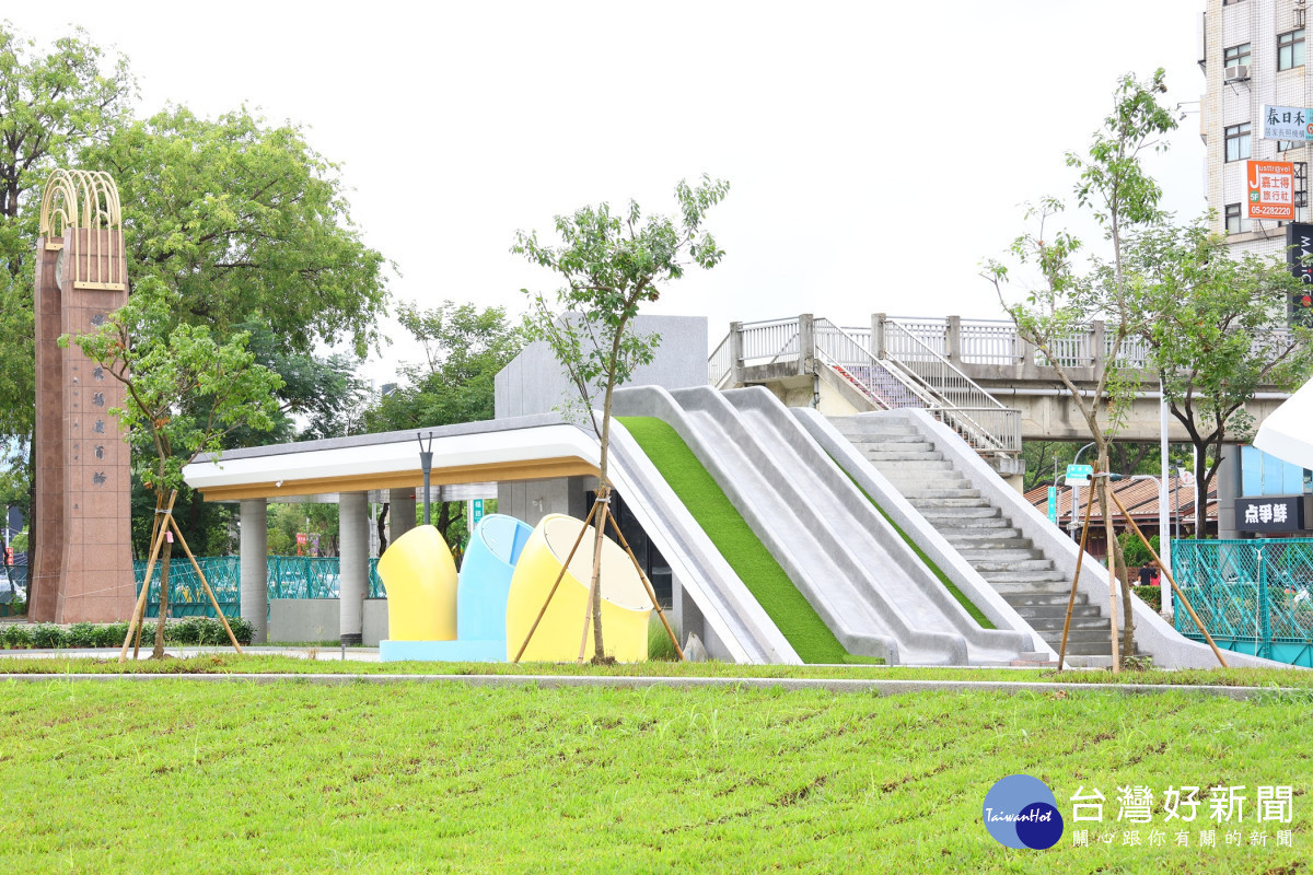 「嘉義市崇文國小地下停車場興建工程」進入完工倒數，預計9月上旬竣工，目標10月下旬正式啟用／嘉義市府提供