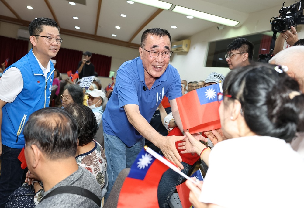 黃心華攜手李四川辦說明會 推新店寶高園區2期吸引AI產業進駐 242 248260903a05