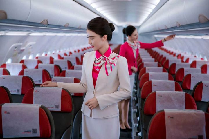 長龍航空開航台中-成都航線 每周兩班串聯九寨溝、川西更便捷