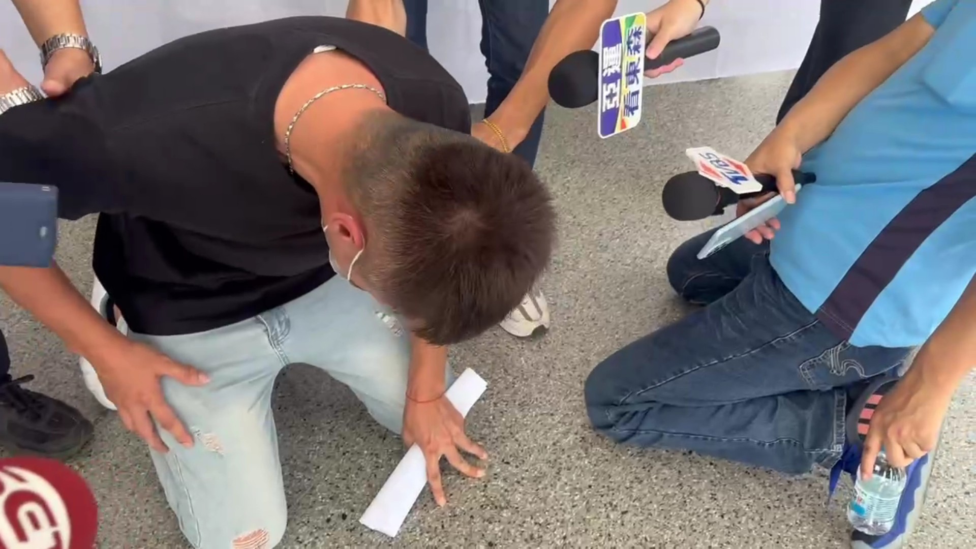 SQ09126 6護理師遭撞後又被輾壓