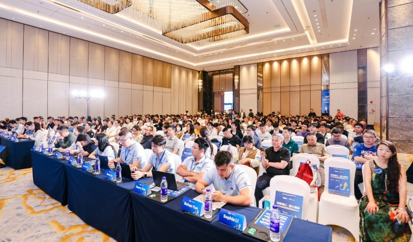 天逸團隊積極參與沃爾瑪全球電商相關活動，與跨境電商業者交流市場趨勢及金融服務需求。圖／天逸集團提供