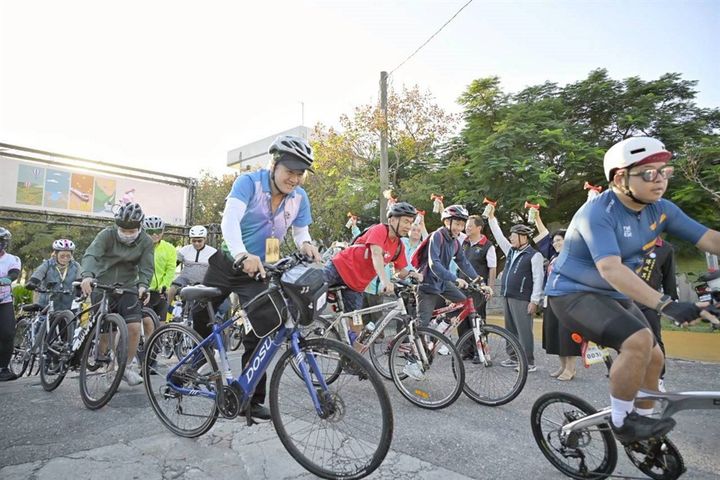 徐行玉里小鎮!「自行車挑戰x大富翁闖關x全民寫生」迎接縱谷秋日藝術單車活動