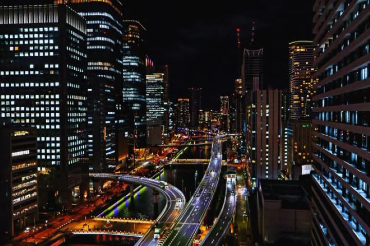 通通無料!大阪梅田隱藏版夢幻夜景報你知