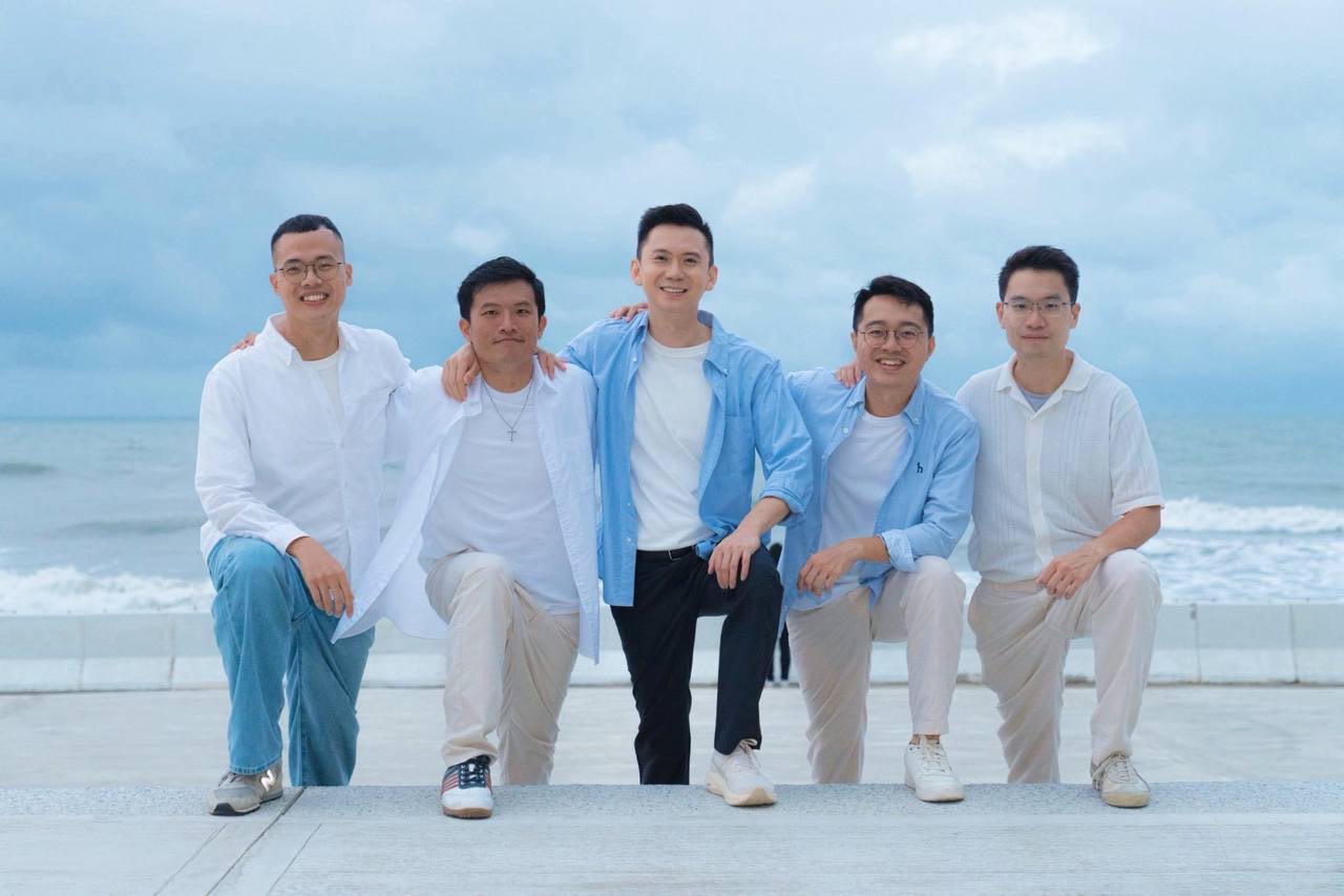 鄭朝方領軍「竹北F4」亮相 各領域素人參政為竹縣注入新力量 242 鄭朝方領軍「竹北F4」亮相 各領域素人參政為竹縣注入新力量 241