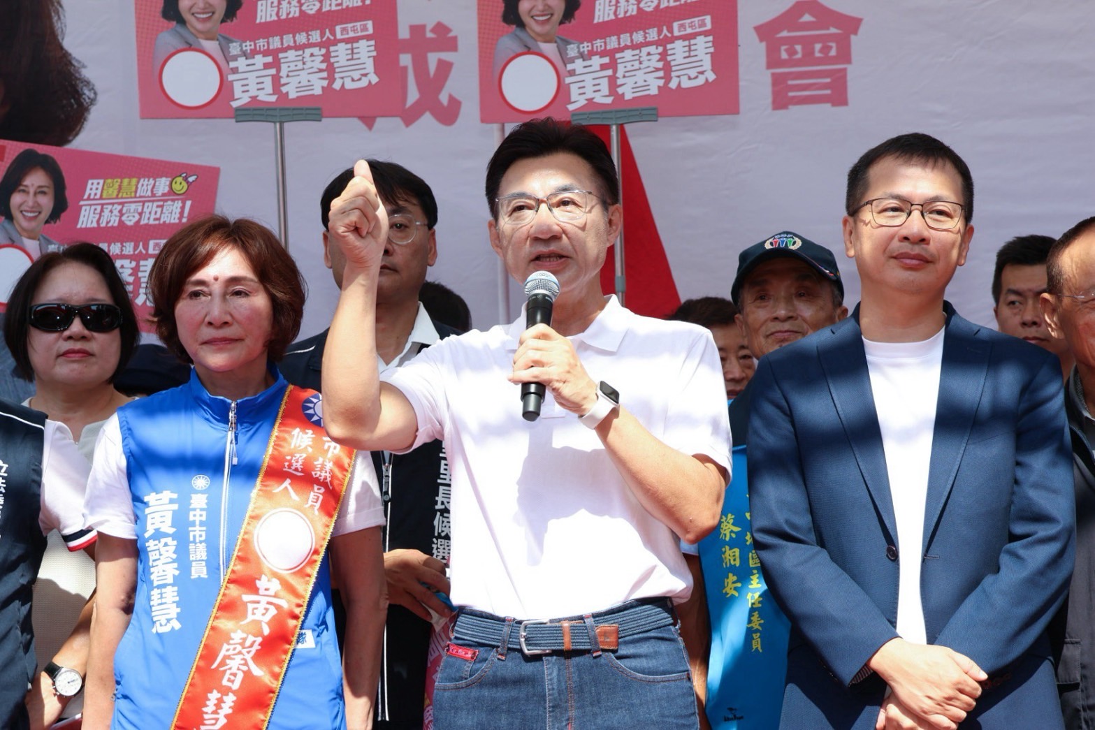 江啟臣一天連跑4場競總!合體胡志強、跨區挺4議員 拋育兒敬老新政