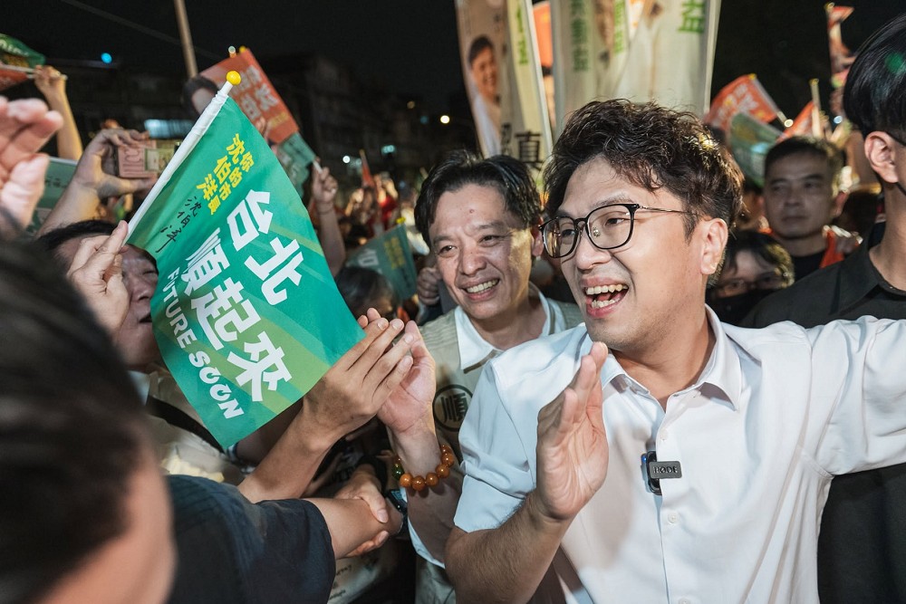昔稱「類殖民體制」今祝國慶快樂　蔣萬安競辦：沈伯洋應說清楚立場 23