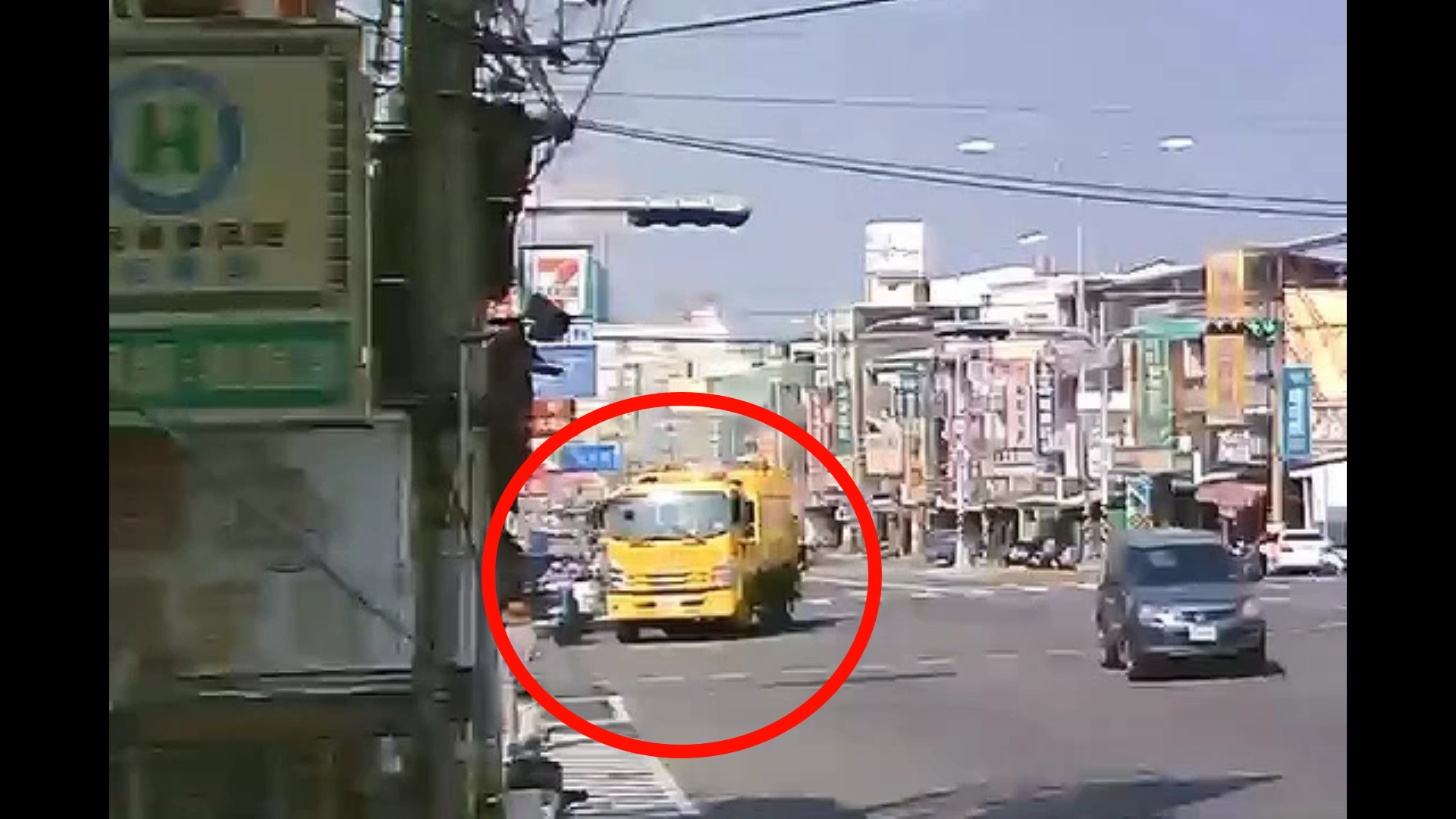 SQ10125 4彰化垃圾車右轉撞死73歲婦人