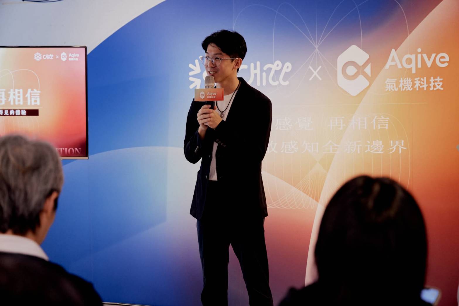 448902