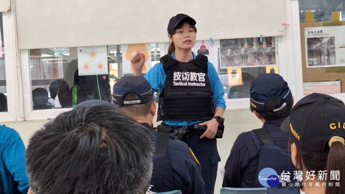 王翊馨憑跆拳道4段實力及國際賽10面獎牌佳績，成為台中警界首位女性常訓教官。（圖/讀者提供）