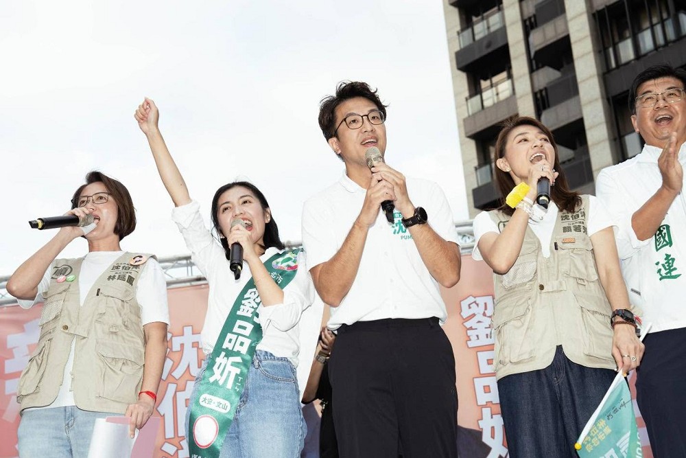 辯論會「卡卡」　沈伯洋喊話蔣萬安先定場次：這不就是Yes or No？ 203