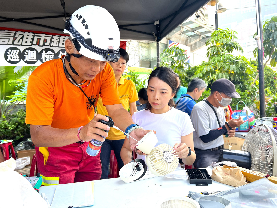 ▲高雄大遠百歡慶週年慶還結合公益與永續行動，透過環保、生態保育、動物保護及社會福利等多元主題，邀請民眾在參與活動的同時，以實際行動支持公益。（圖/高雄大遠百提供）