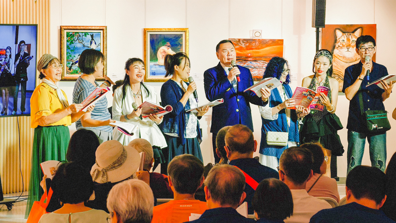 ▲「港都文化頌—向李文能處長致敬」聯展展至10月27日，歡迎前往高雄市文化中心至美軒參觀，感受藝術傳承、教育關懷與生命故事交織而成的美育力量。（圖/記者黃淑貞攝）