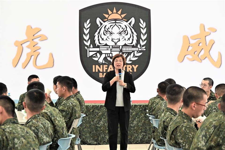 SQ10192 2常備兵役軍事訓練