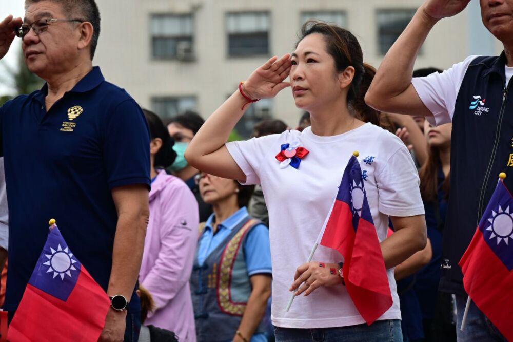 吳俊立裁定交保 吳秀華尊重司法:我會競選到底 224 吳俊立裁定交保 吳秀華尊重司法:我會競選到底 223