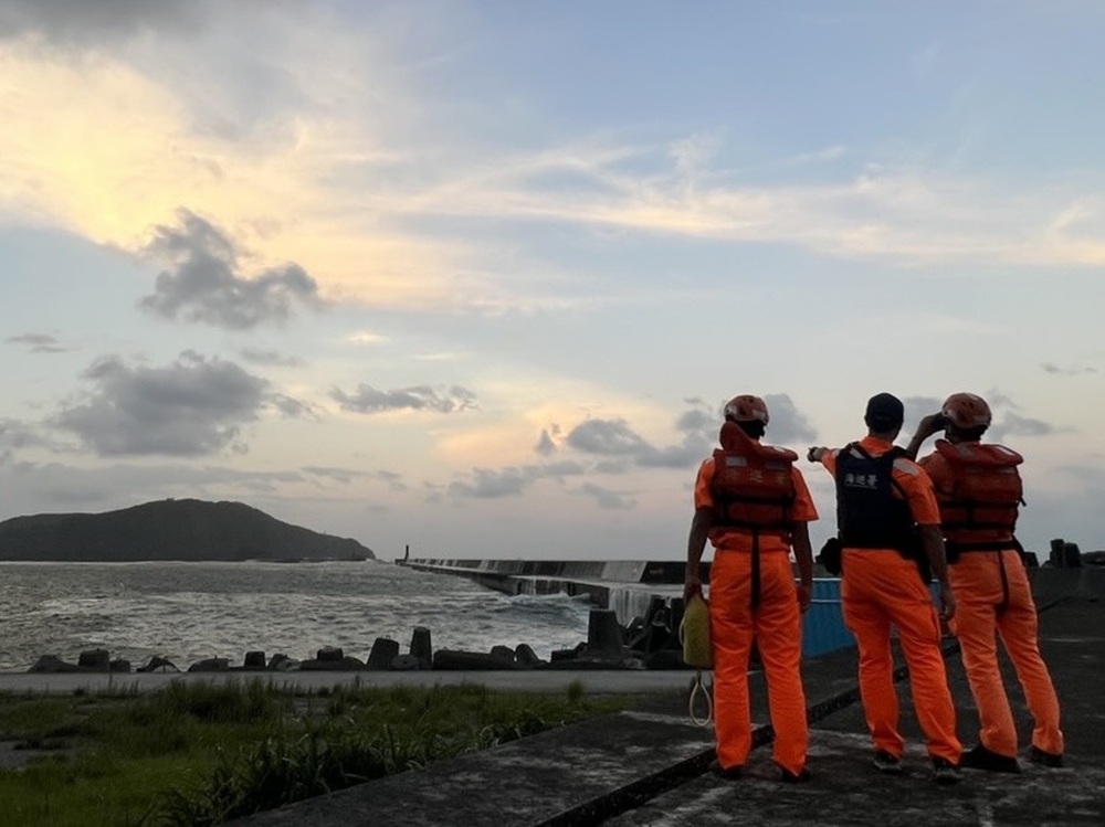 盼維護第一線海巡員執法威信 管碧玲呼籲地方政府落實觀浪裁罰 144 cnews204261022a07